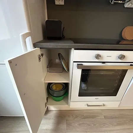 Apartament Kyllikinsola 18 B4 Naeppaerae 29 Nelioeinen Rivitaloyksioe 1-4 Henkiloeae