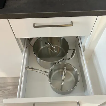 Kyllikinsola 18 B4 Naeppaerae 29 Nelioeinen Rivitaloyksioe 1-4 Henkiloeae Apartment