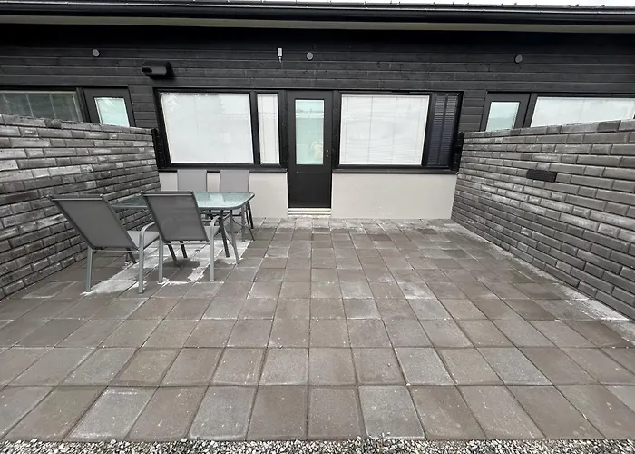 Lägenhet Kyllikinsola 18 B4 Naeppaerae 29 Nelioeinen Rivitaloyksioe 1-4 Henkiloeae